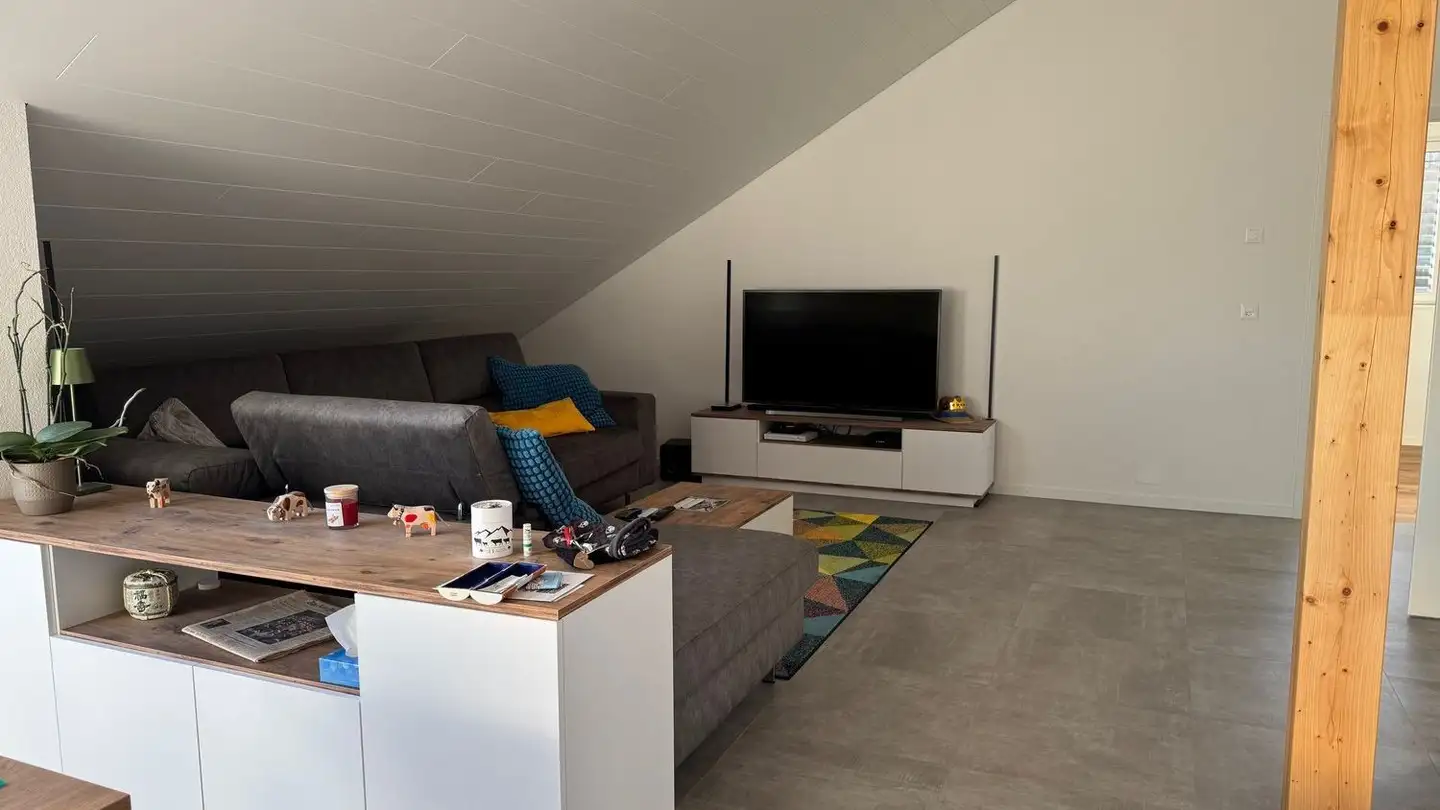 Dachgeschosswohnung mieten - Avenue De Longueville 2, 2013 Colombier NE - Foto 2