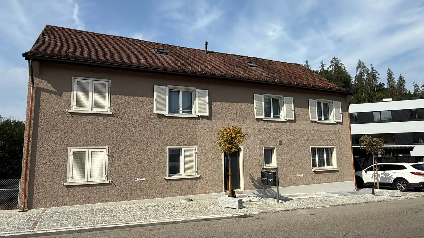 Covered parking space for rent - Engestrasse 35, 8212 Neuhausen am Rheinfall - Photo 3