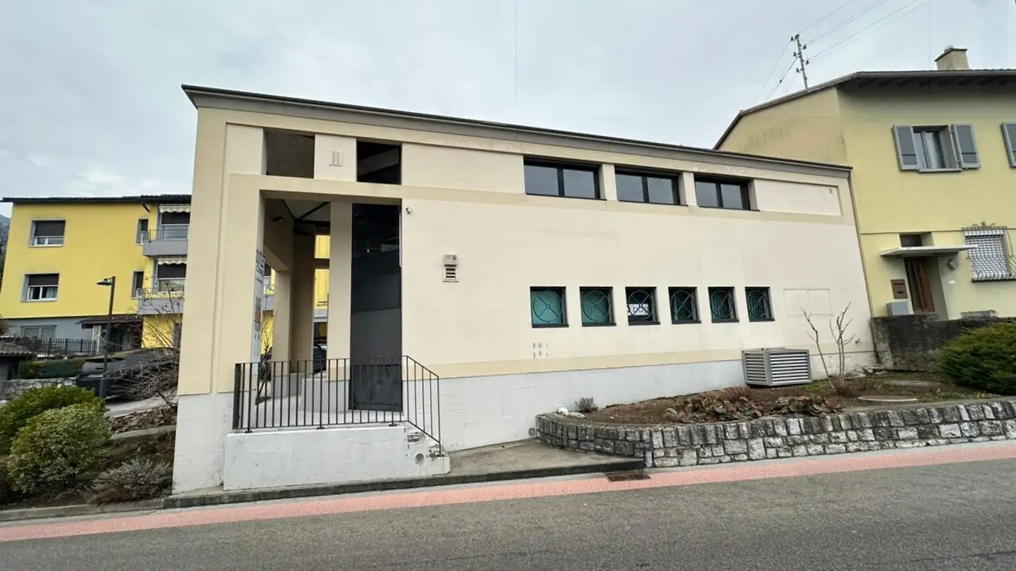 Edificio ad uso misto in vendita - Via Cantonale, 6838 Cabbio - Foto 2