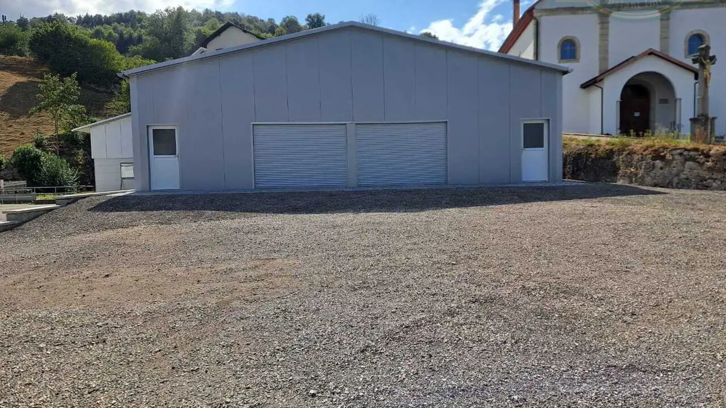 Mixed-use building for rent - Route Cantonale 24, 2922 Courchavon - Photo 3