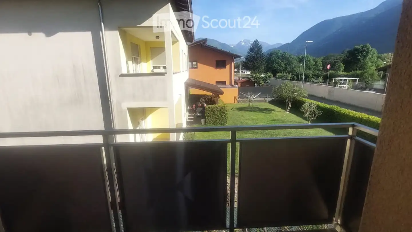 Single house for rent - In Tröbia 51, 6705 Cresciano - Photo 4