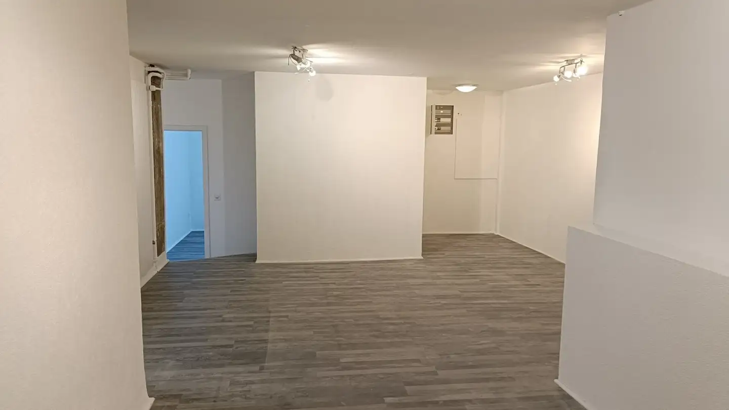 Appartamento in affitto - 2318 Brot-Plamboz - Photo 2