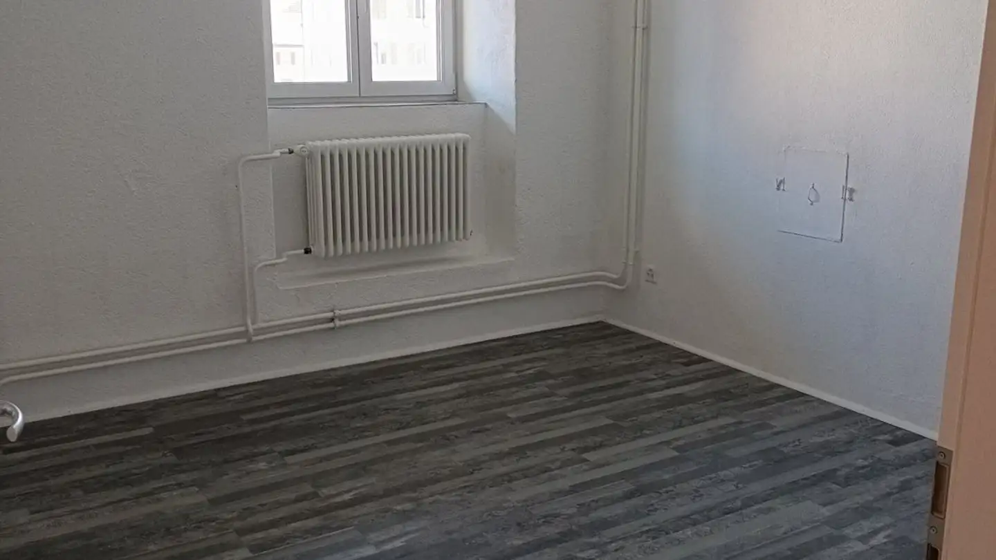 Appartamento in affitto - 2318 Brot-Plamboz - Photo 3