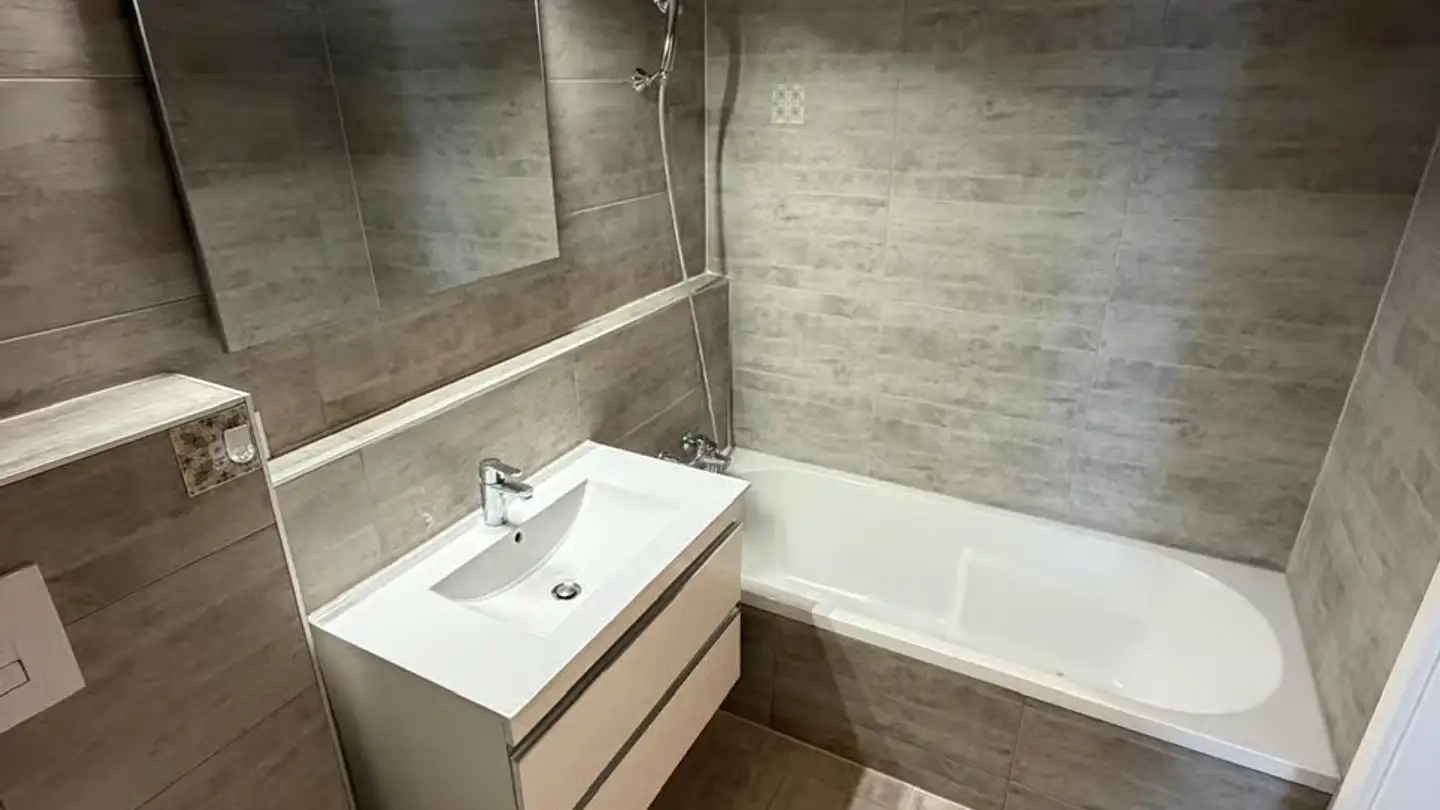 Appartement à louer - Grand-Rue 33, 1166 Perroy - Photo 3