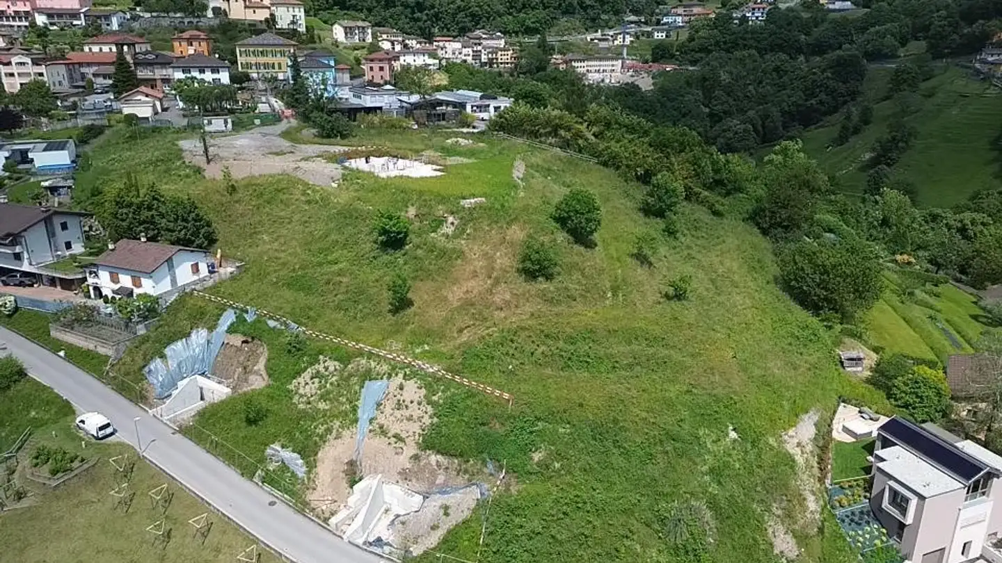 Constructible plot for sale - 6822 Arogno