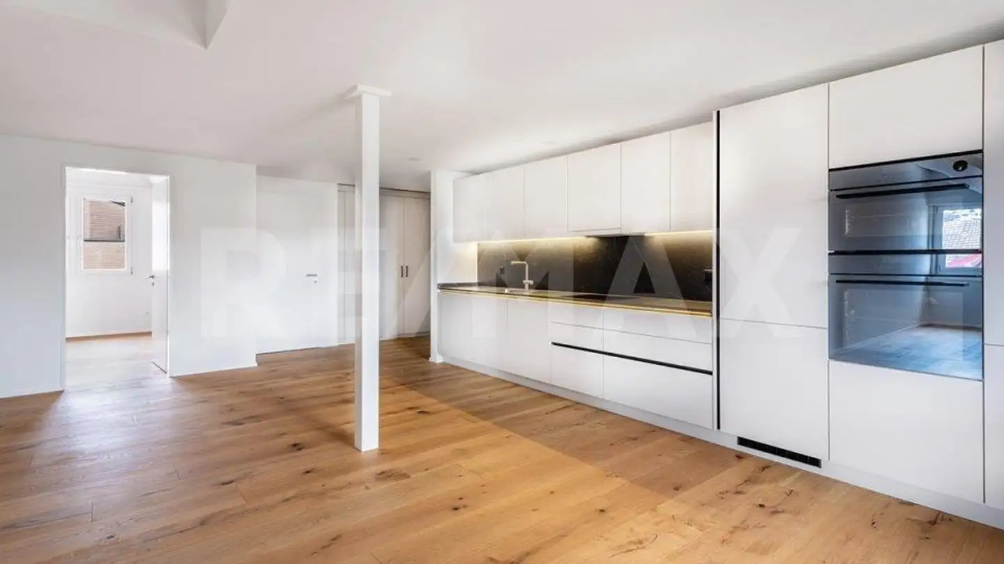 Attic flat for sale - Hellbühlerstrasse 8, 6017 Ruswil - Photo 2