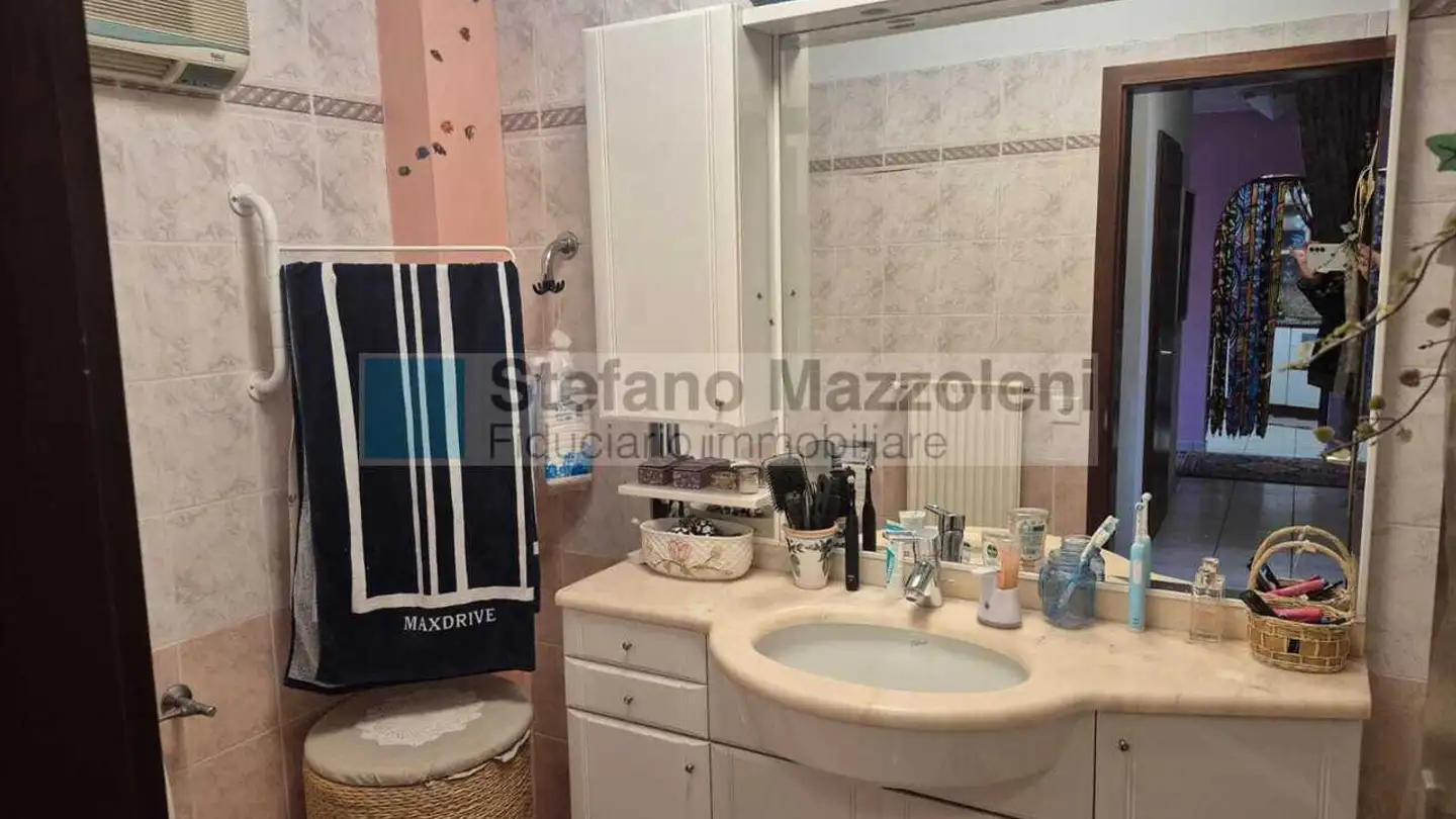 Appartamento in vendita - Via Canvera 5, 6592 S. Antonino - Photo 4