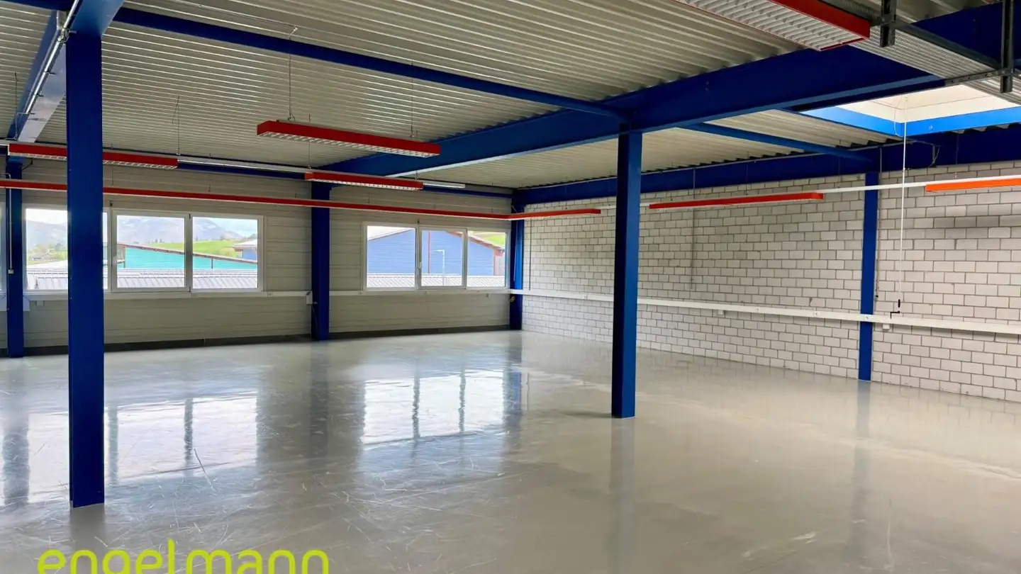 Industrieimmobilie mieten - La Praye 5, 2608 Courtelary