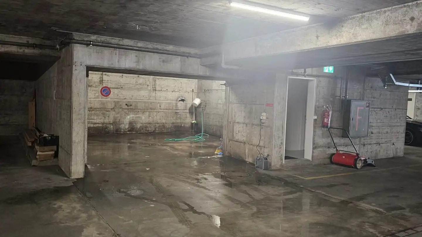 Garage singolo in affitto - Landvogt-Waser-Strasse 86, 8405 Winterthur - Foto 2