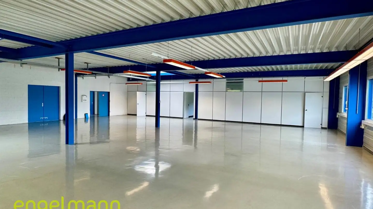 Industrieimmobilie mieten - La Praye 5, 2608 Courtelary - Foto 2