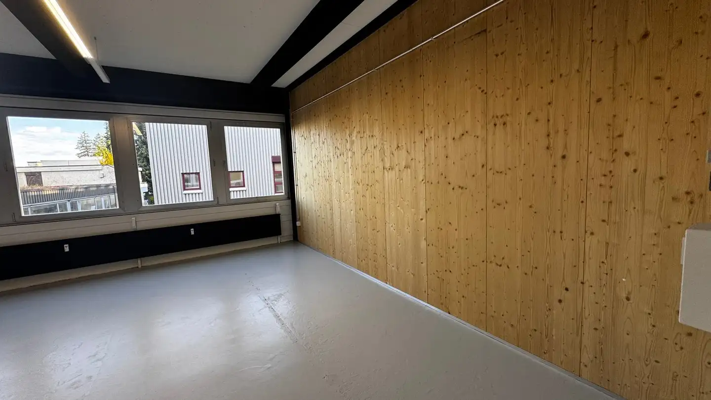 Spazio di archiviazione in affitto - Bruggacherstrasse 16, 8117 Fällanden - Photo 2