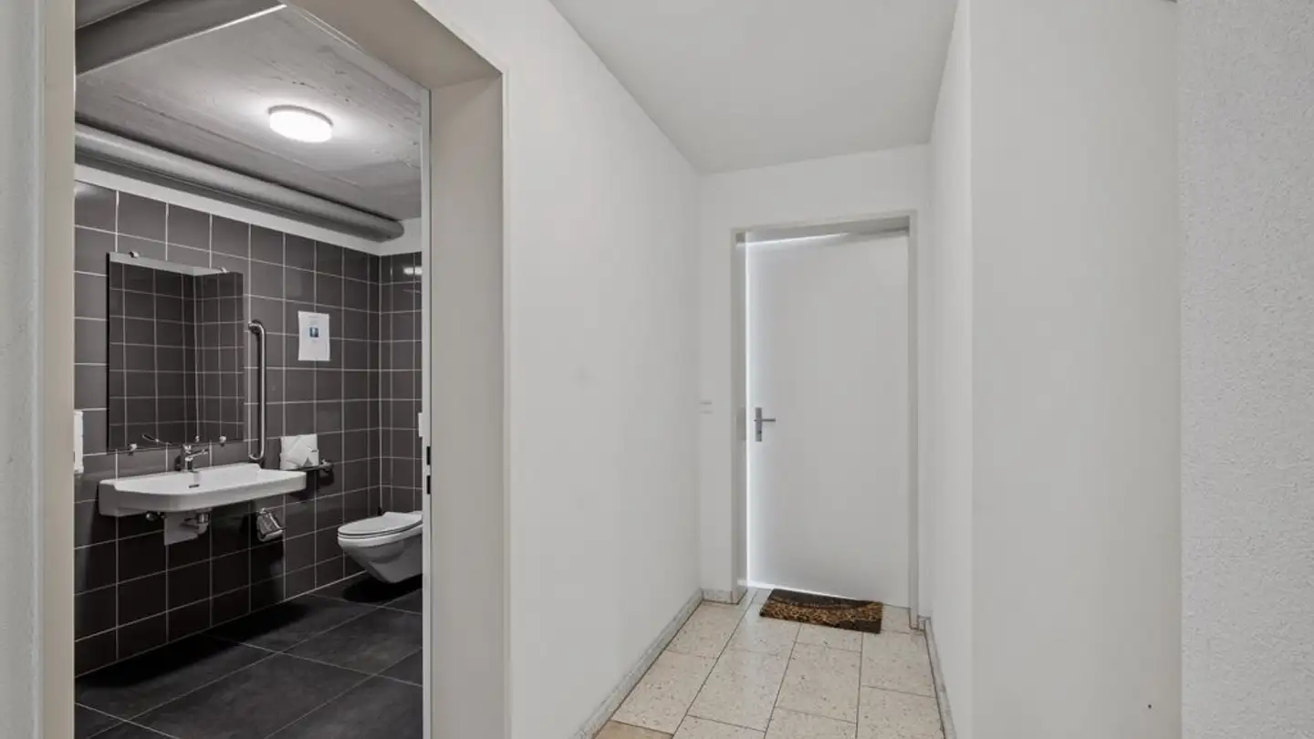 Commercial à louer - Fliederstrasse 18, 4663 Aarburg - Photo 3