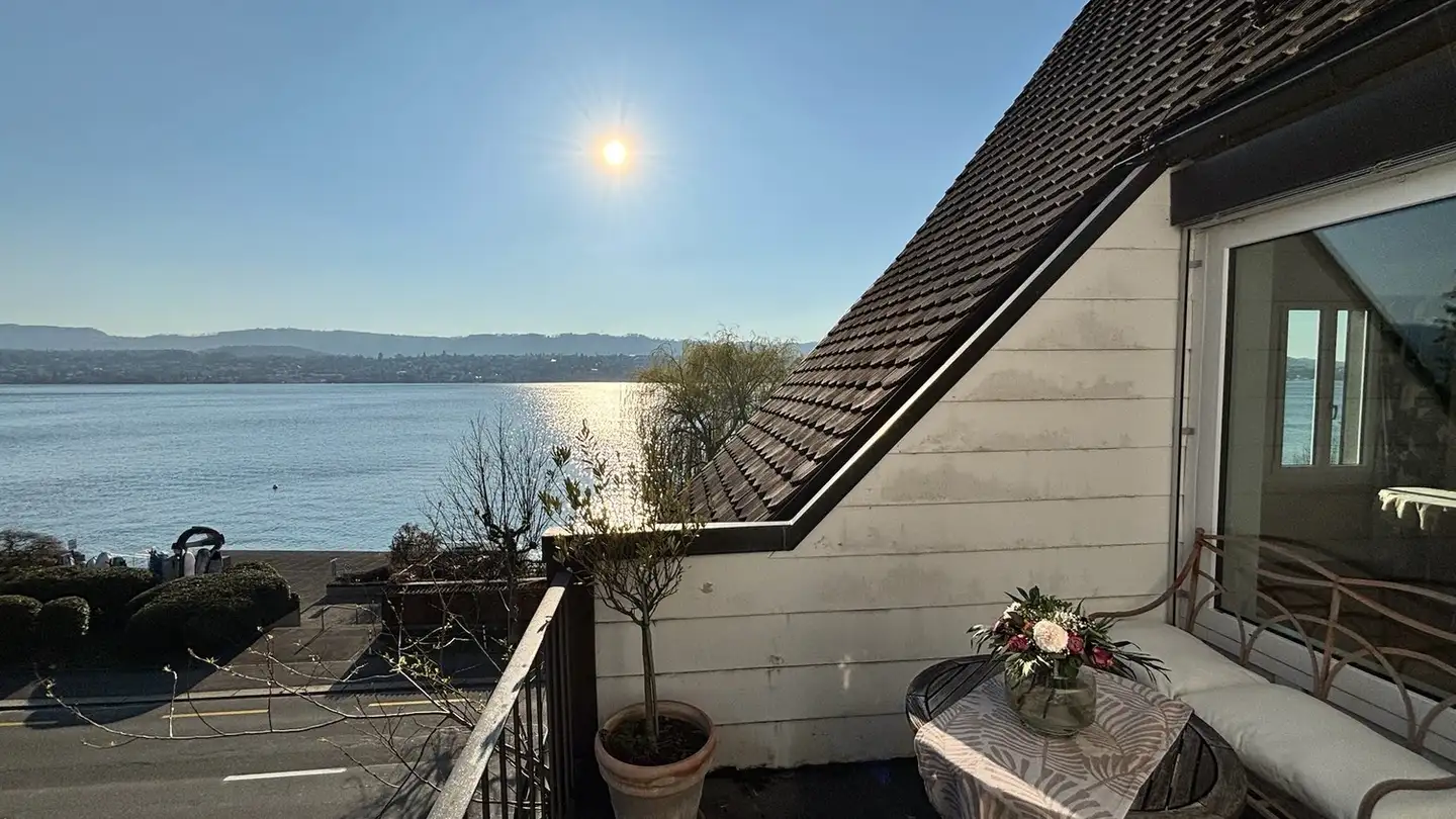 Appartement à louer - 8702 Zollikon - Photo 2