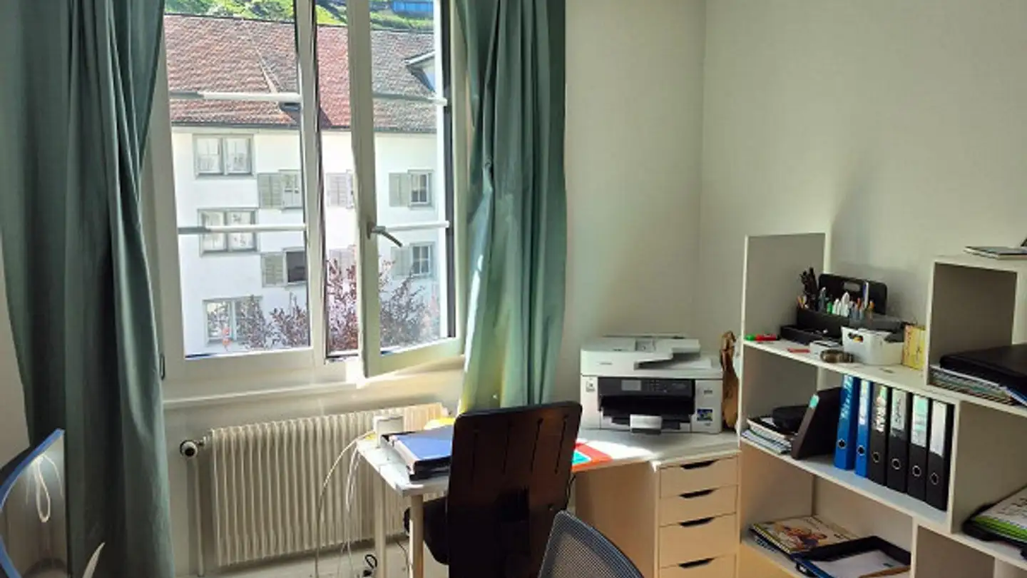 Office space for rent - 6370 Stans