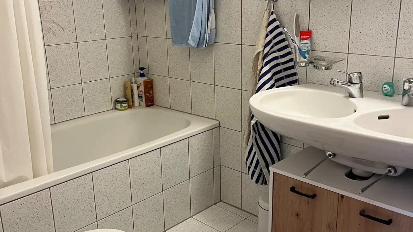 Appartamento in affitto - Rue De Treysala 28, 1462 Yvonand - Foto 3