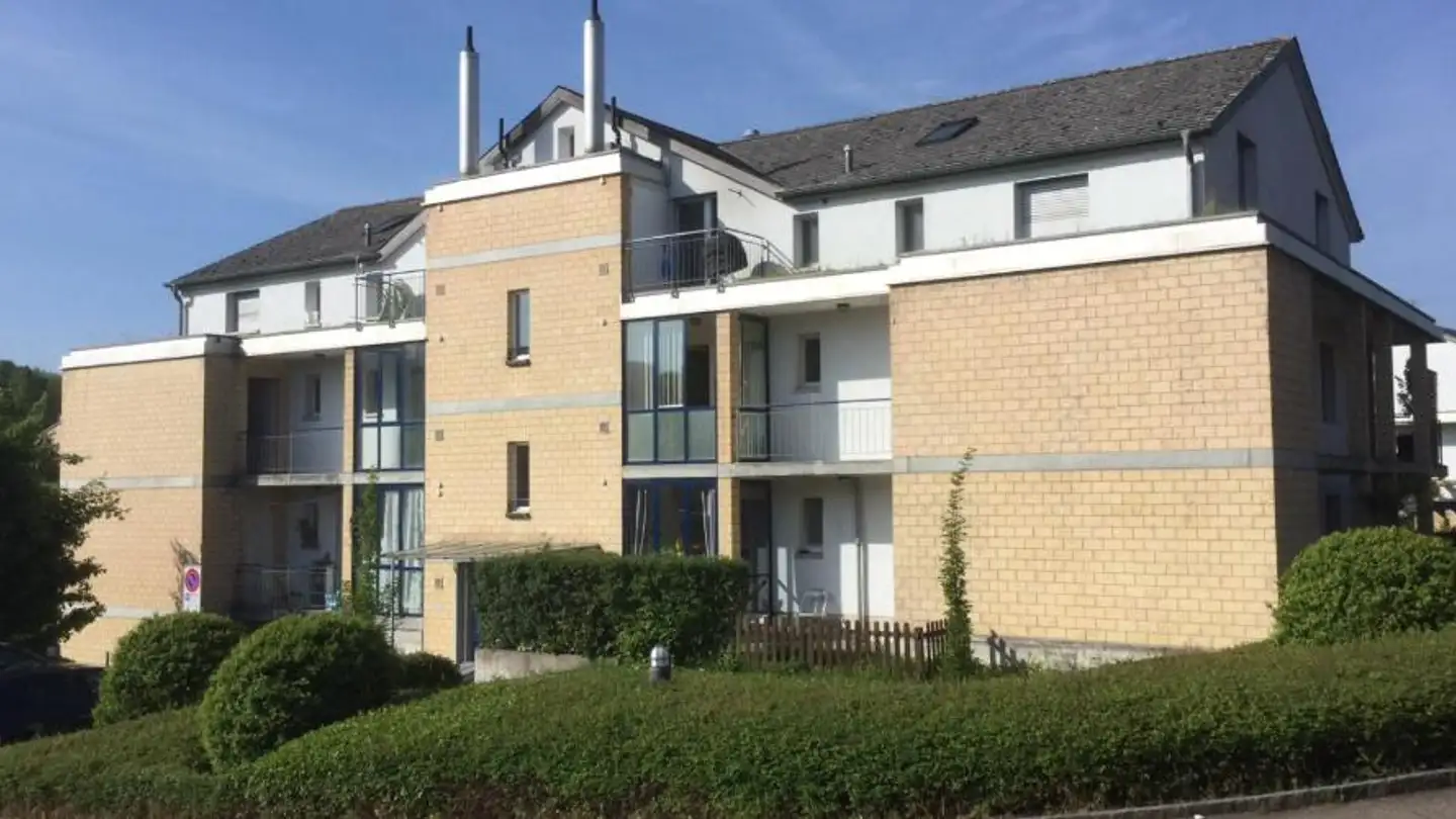 Tiefgaragenstellplatz mieten - Stallenmattstrasse 10, 4104 Oberwil BL