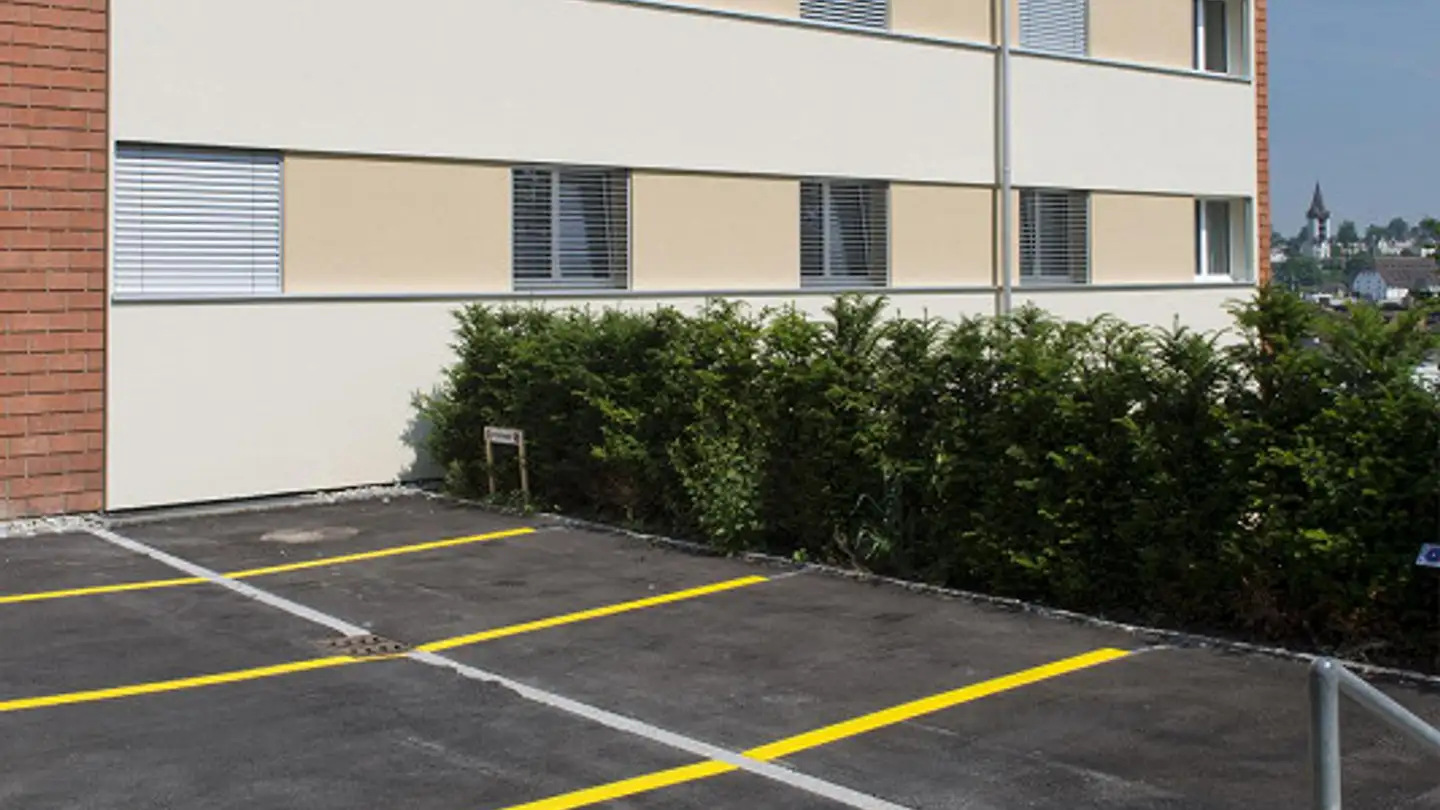 Outdoor parking space for rent - Berglistrasse 22b, 6005 Luzern