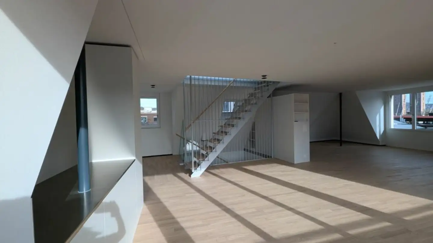 Attico in affitto - Badenerstrasse 543, 8048 Zürich
