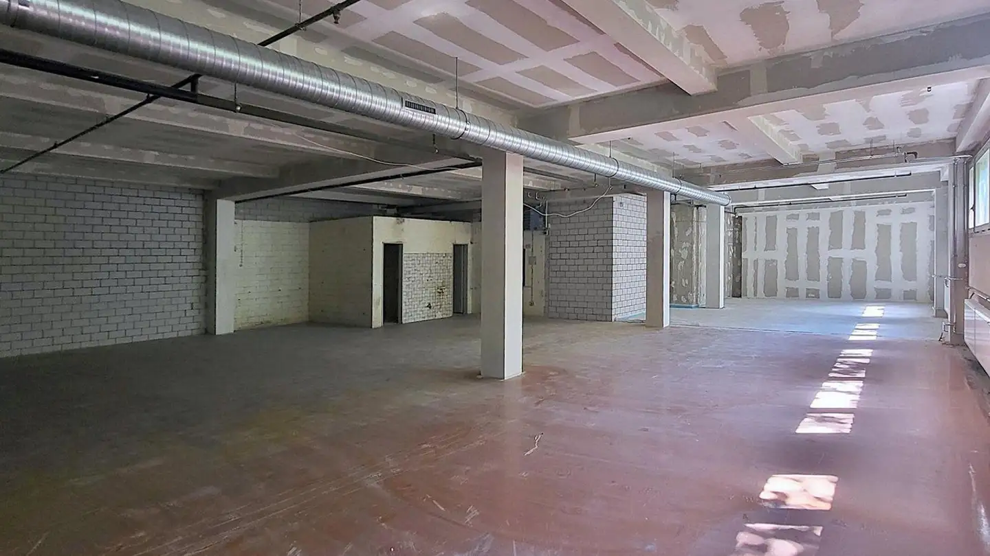 Gewerbe mieten - Klosterrütistrasse 25, 5432 Neuenhof
