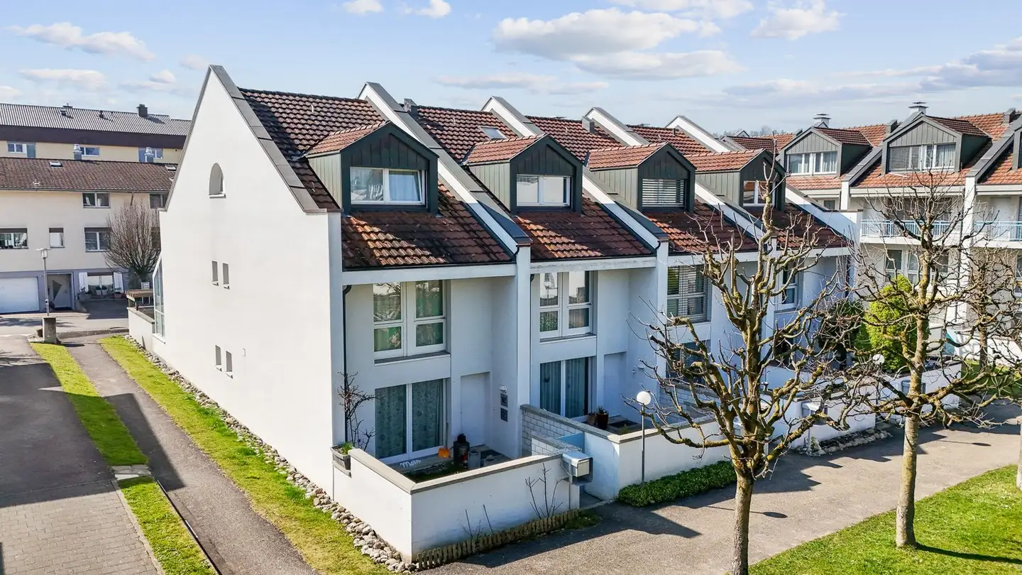 Row house for sale - Pintenmatte, 6022 Grosswangen