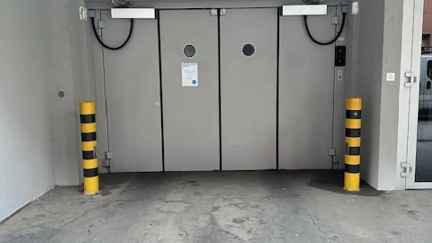 Underground parking space for rent - 4057 Basel