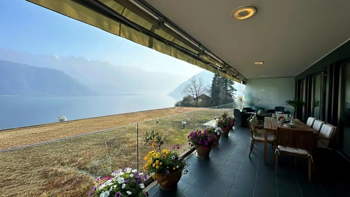 Furnished apartment for sale - 6815 Melide