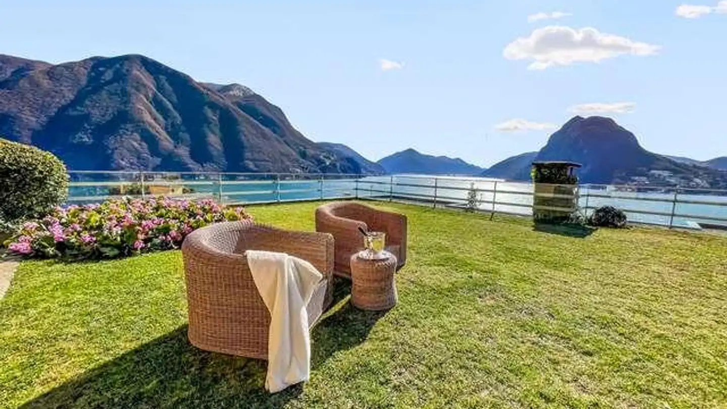 Appartement à vendre - 6976 Castagnola