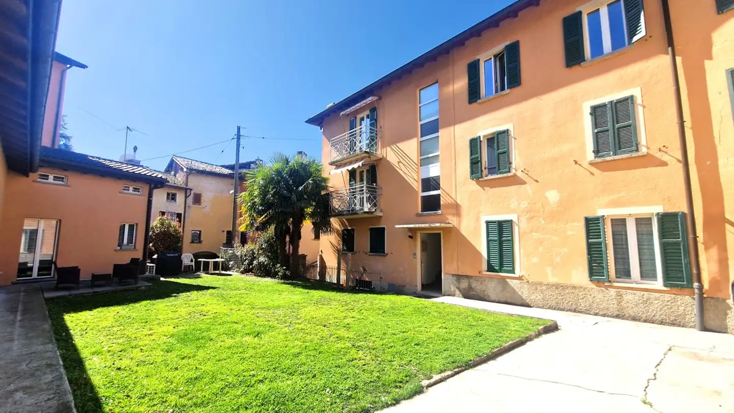 Residential building for sale - 6962 Viganello