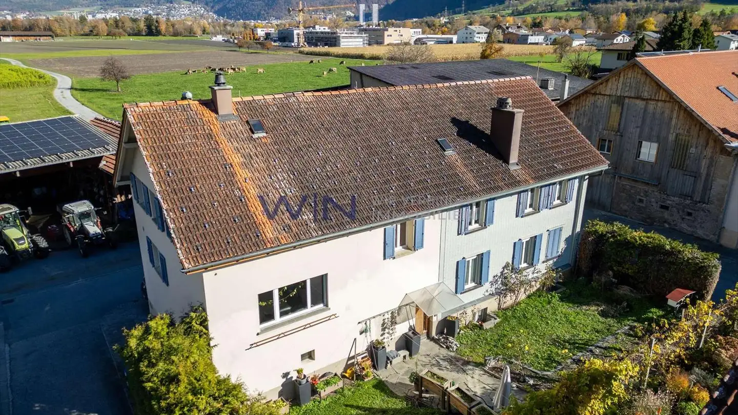 Immeuble résidentiel à vendre - 7012 Felsberg