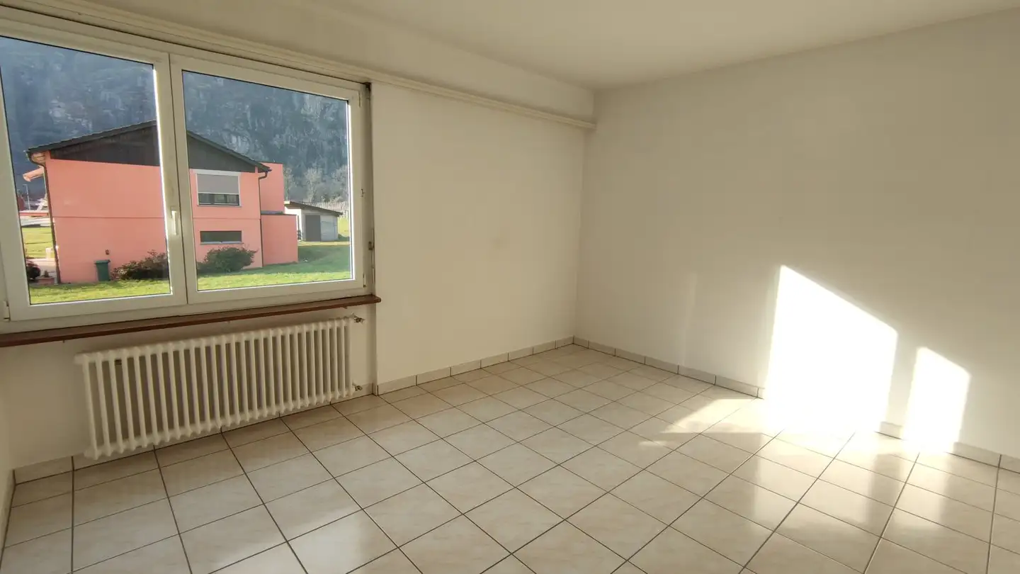 Apartment for rent - Via Al Maglio 8, 6710 Biasca - Photo 3