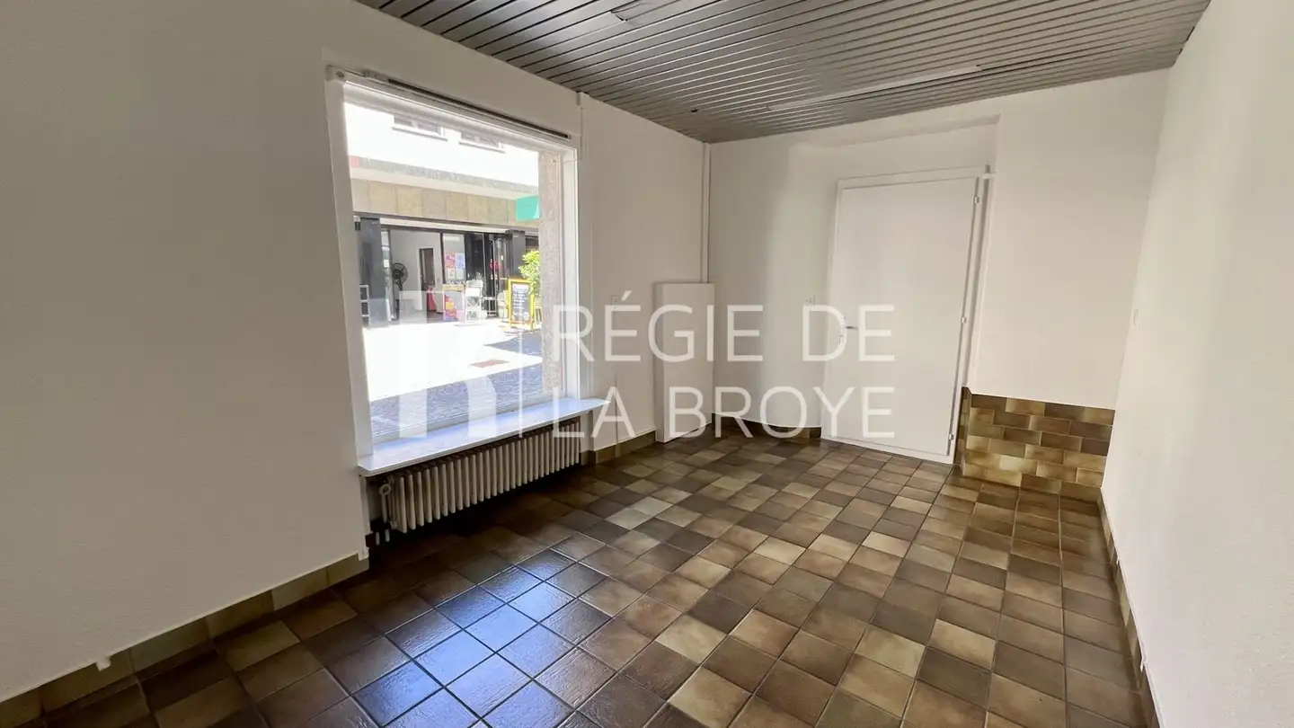Office space for rent - Grand-Rue, 1470 Estavayer-le-Lac - Photo 3
