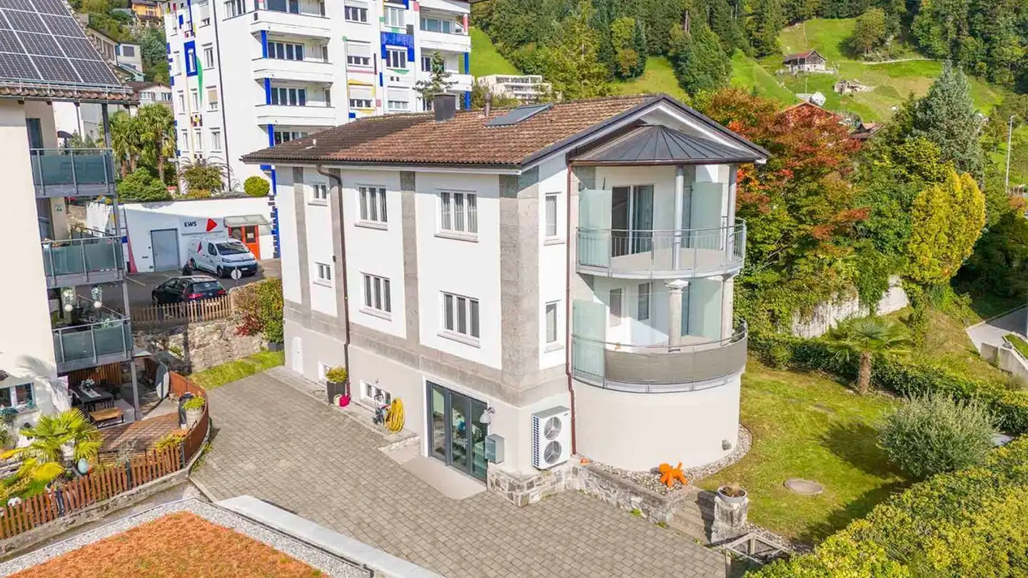 Residential building for sale - 6442 Gersau