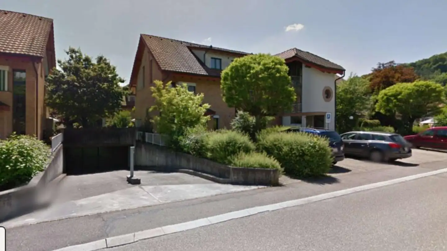 Place de parking souterraine à louer - Neumattstrasse 63, 4455 Zunzgen
