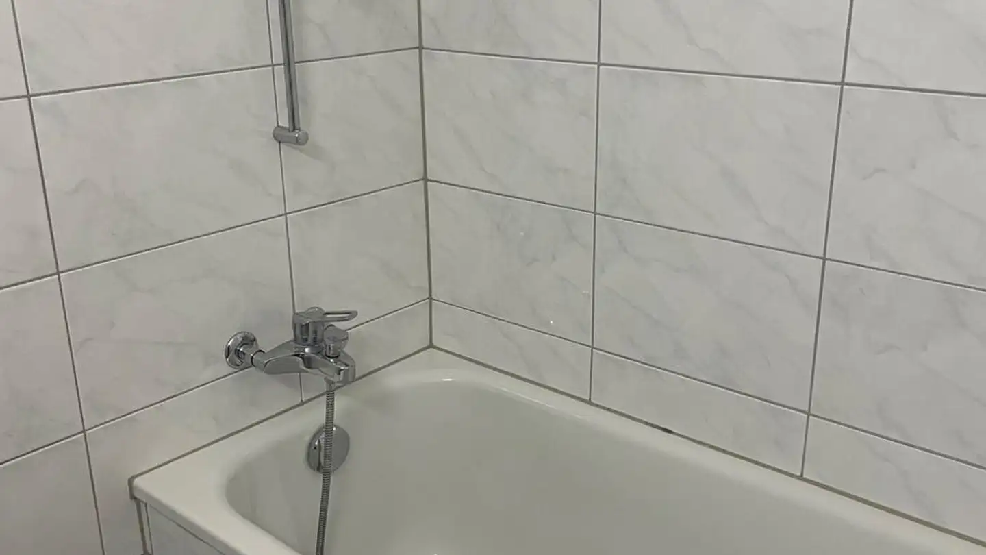 Apartment for rent - Route De Reuchenette / Reuchenettestrasse 13, 2502 Biel/Bienne - Photo 4
