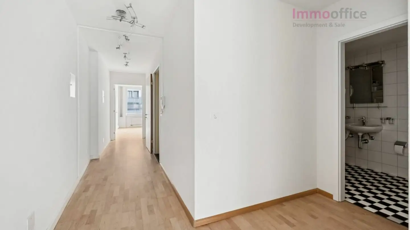 Hobby room for rent - Steinenbachgässlein 27, 4051 Basel - Photo 2