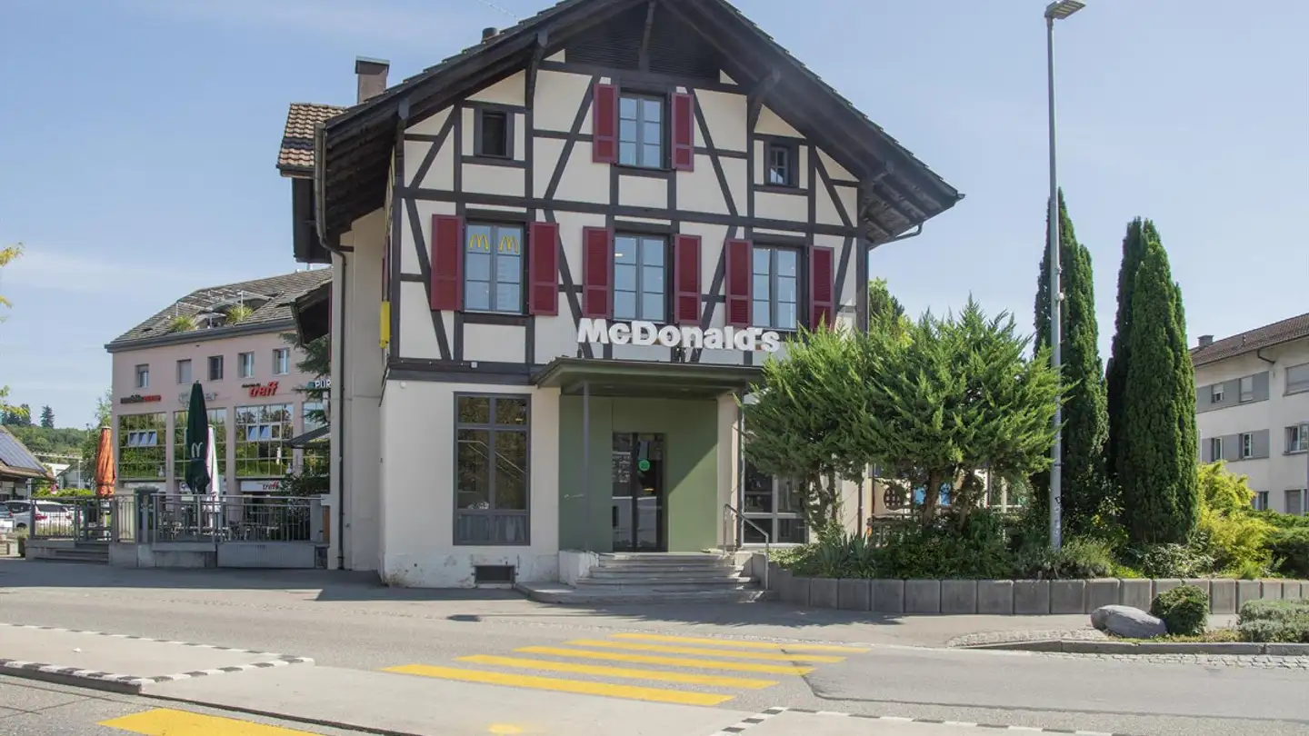 Restaurant for rent - Hirschenplatz 1, 3250 Lyss - Photo 3