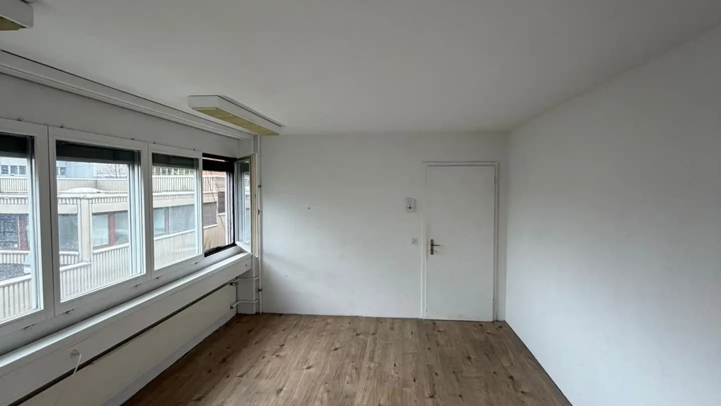Bureau à louer - 8902 Urdorf - Photo 3