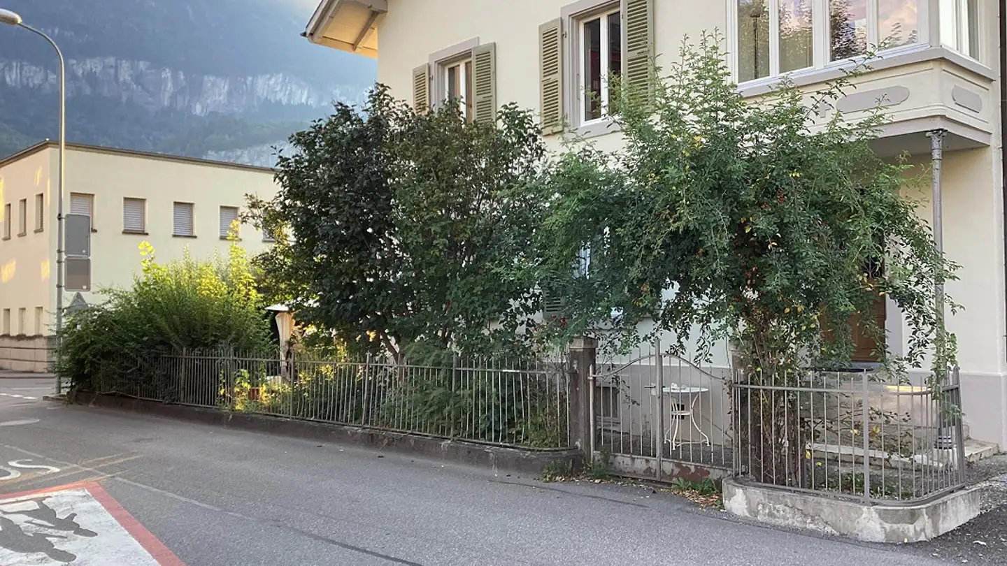 Attique à louer - Amthausgasse 5, 3860 Meiringen - Photo 2