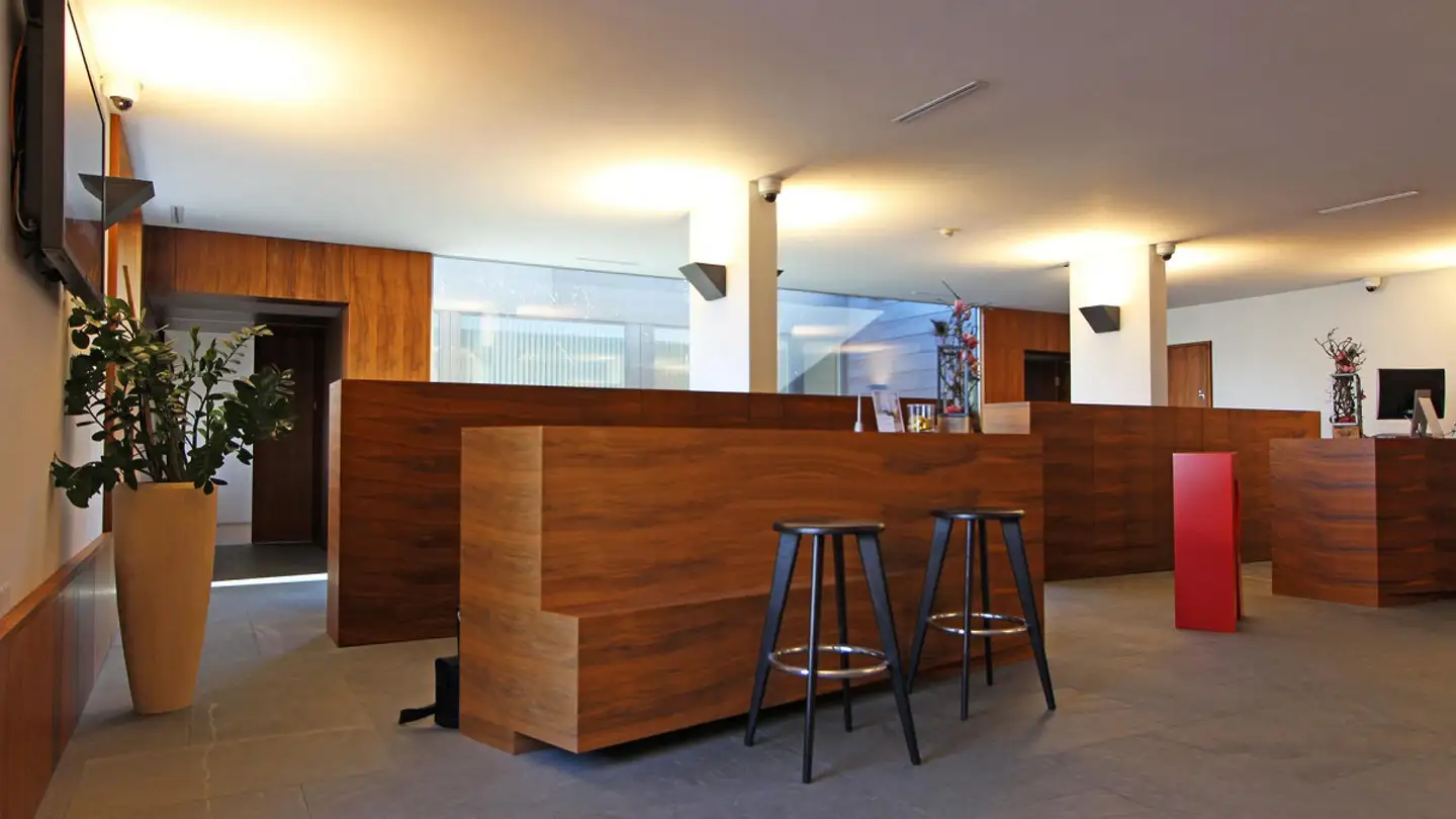 Spazio ufficio in affitto - Kantonsstrasse 45, 8854 Galgenen - Foto 2