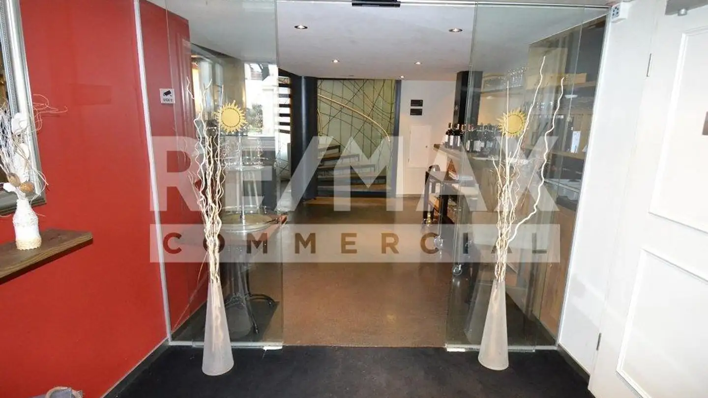 Restaurant for rent - Baslerstrasse 4, 4103 Bottmingen - Photo 4