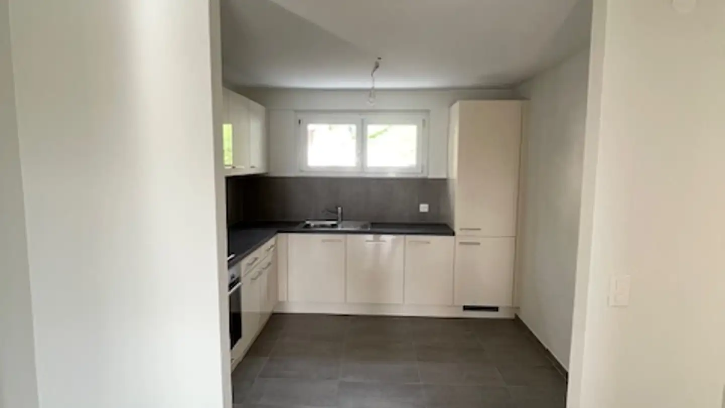 Appartamento in affitto - Rouges-Terres 6, 2068 Hauterive NE - Photo 2