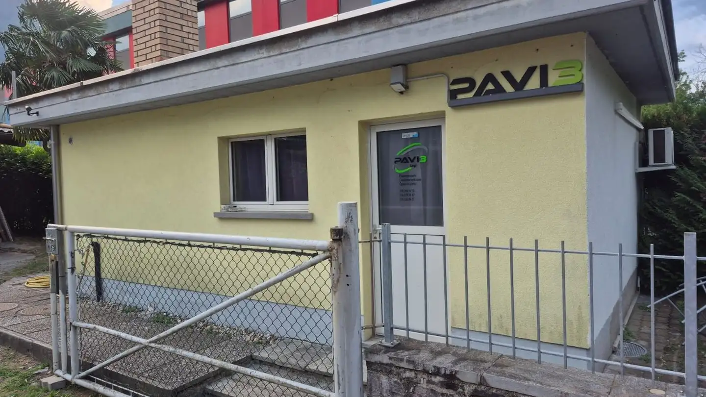 Commercial for rent - Via Golena 13, 6512 Giubiasco - Photo 2