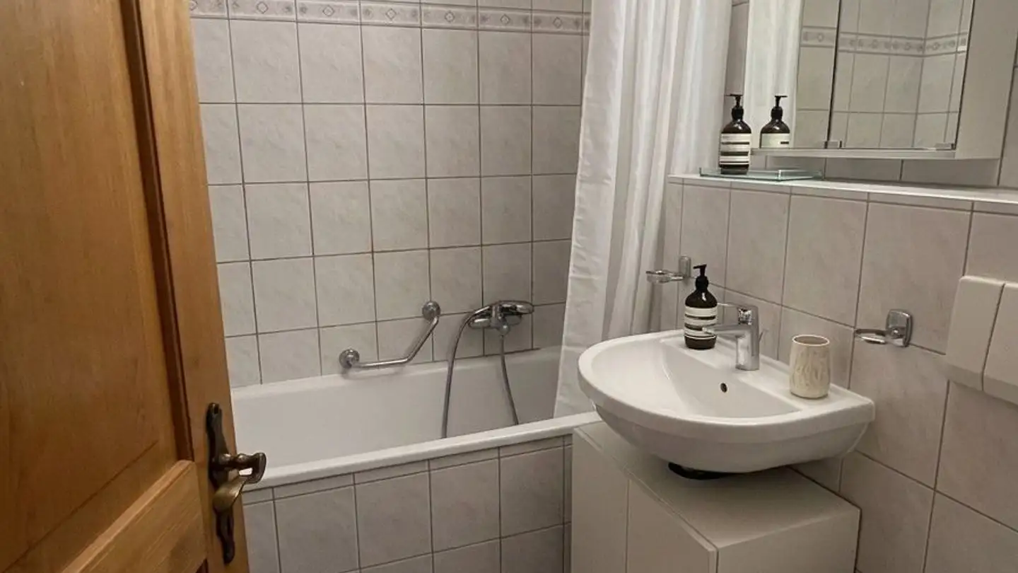 Single room for rent - Rue D'italie 53, 1800 Vevey