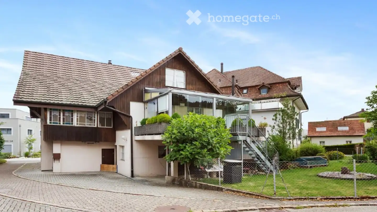 Appartement à louer - Dorfstrasse 15, 5745 Safenwil