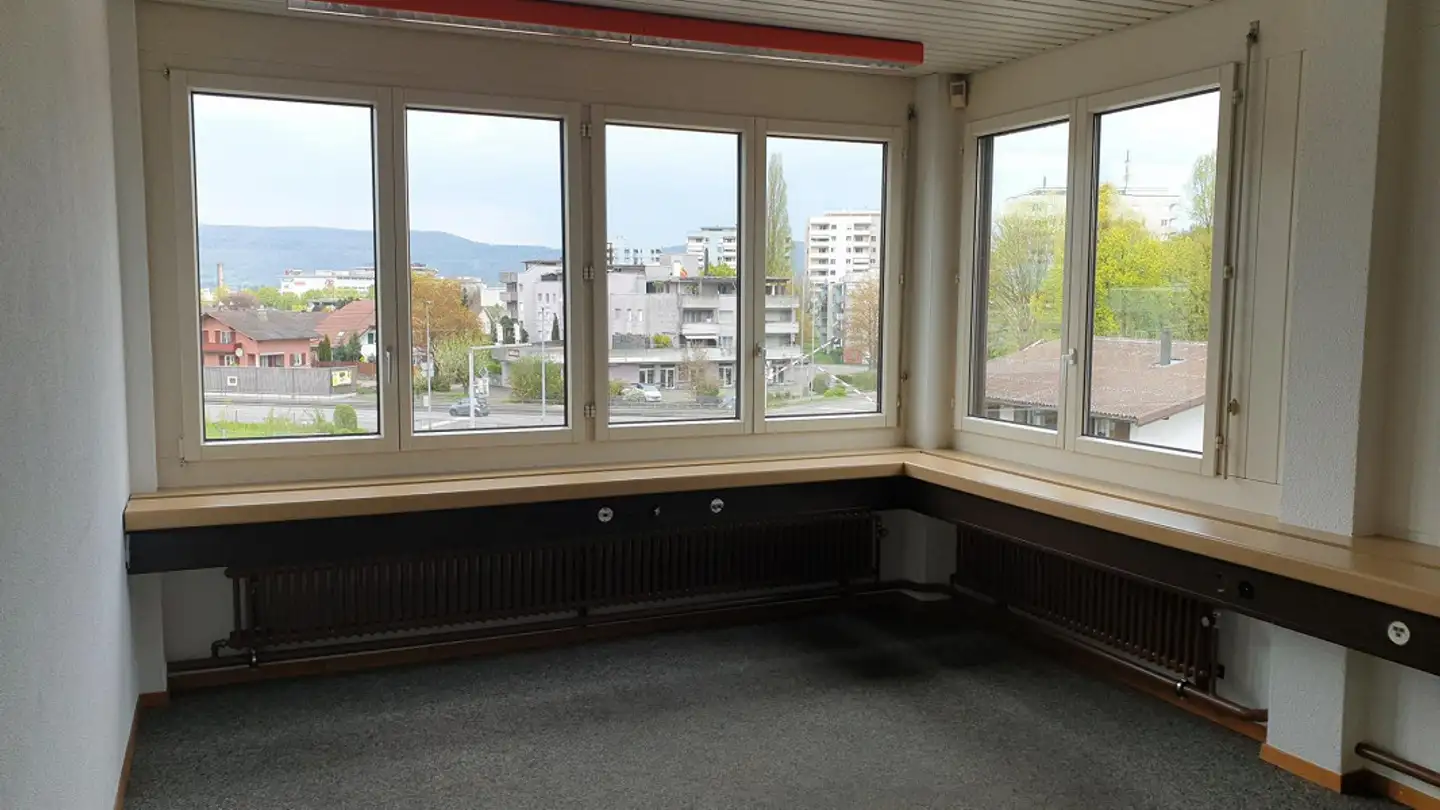 Spazio ufficio in affitto - Gewerbestrasse 5, 5034 Suhr