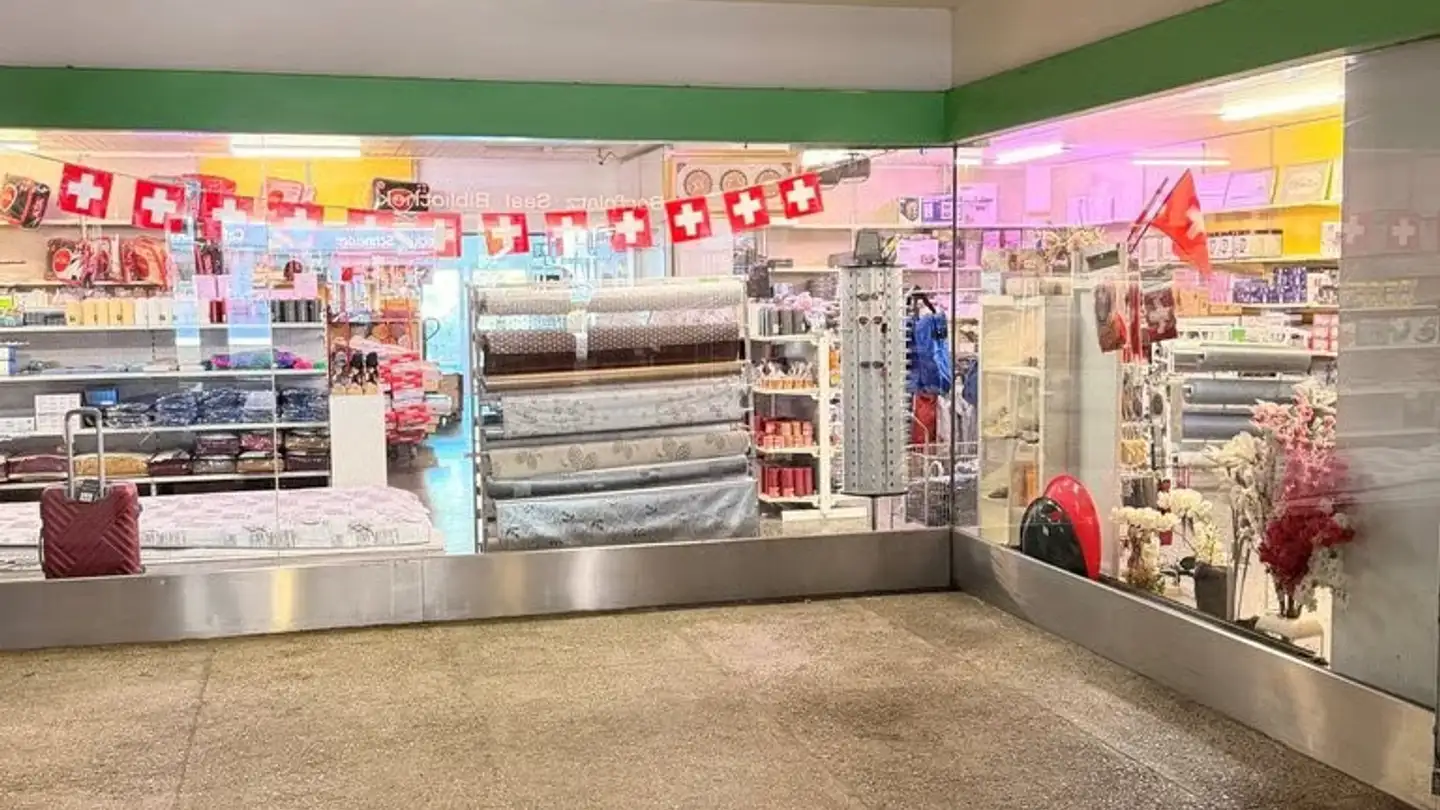 Magasin à louer - Zürcherstrasse 102, 8406 Winterthur - Photo 2