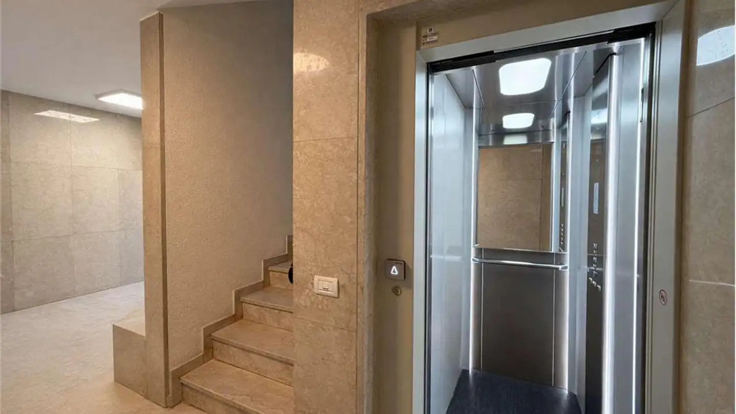 Appartement à louer - Salita Viarno 38, 6962 Viganello - Photo 2