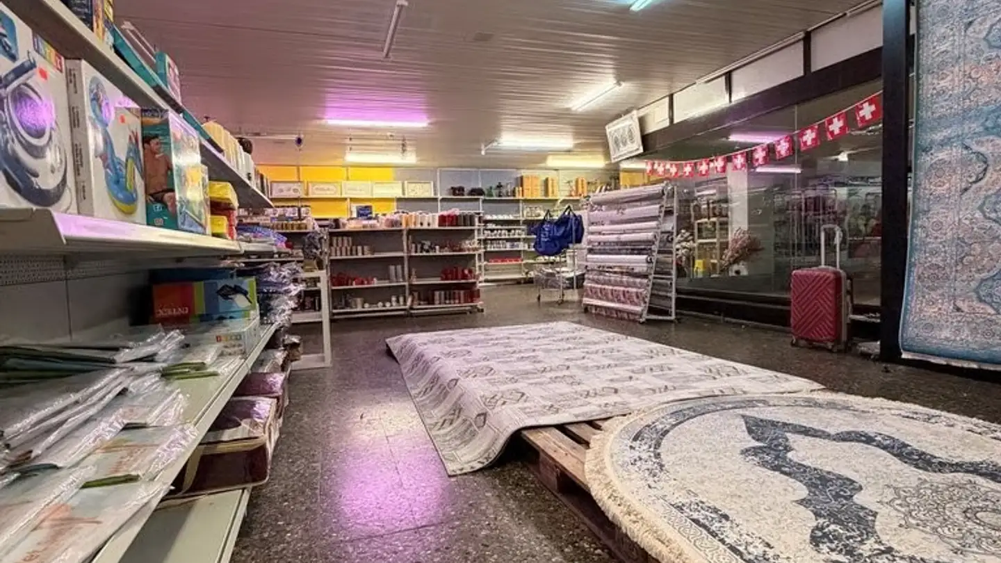 Magasin à louer - Zürcherstrasse 102, 8406 Winterthur - Photo 4