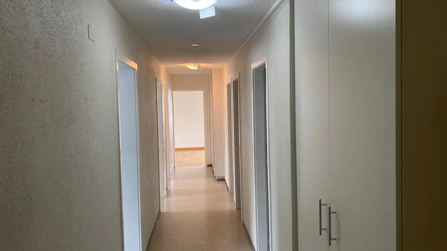 Apartment for rent - Gaswerkstrasse 6, 8840 Einsiedeln - Photo 2