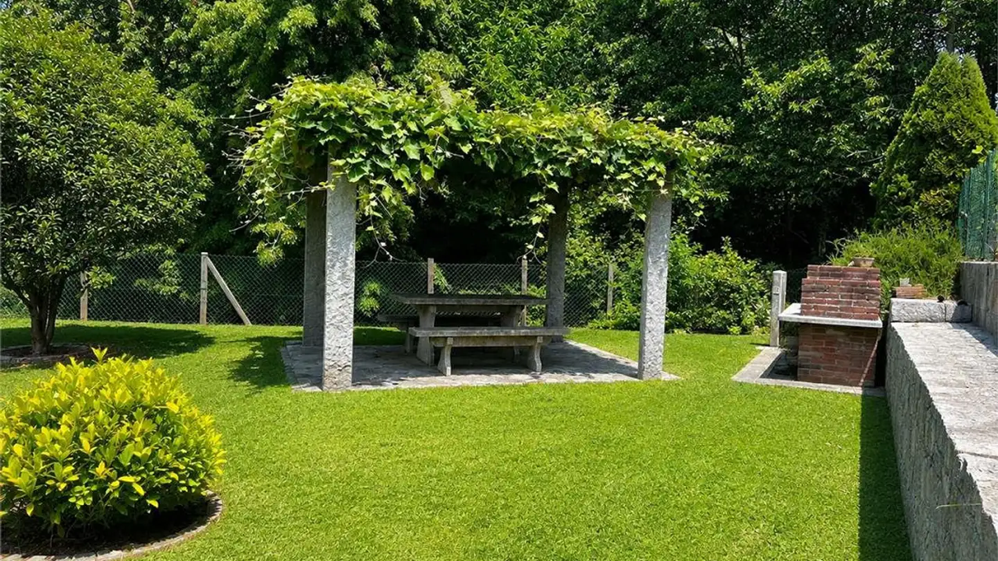 Appartamento ammobiliato in vendita - 6966 Villa Luganese